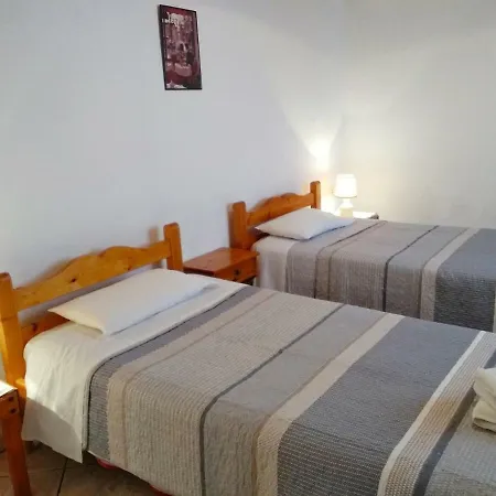 Apartment Irini Studios *