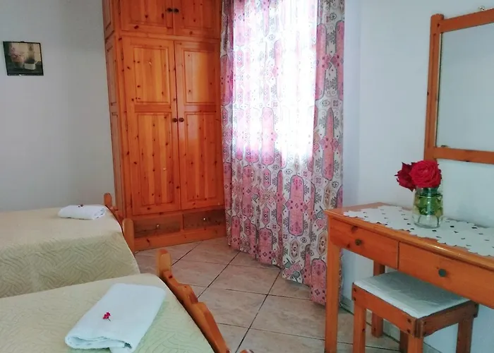 Apartment Irini Studios *