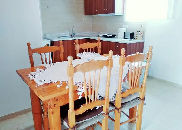Apartment Irini Studios *