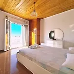 Irini Studios Апартаменты *