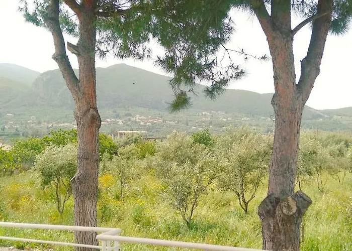 Irini شقة